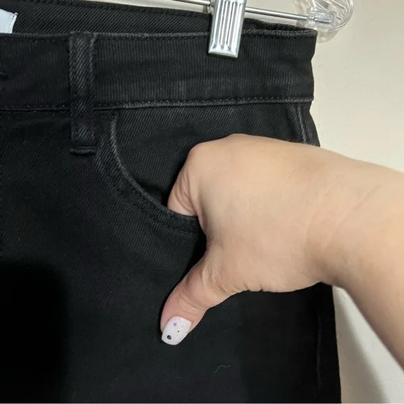 Vervet Black Mom High Rise Denim Shorts - Picture 3 of 6